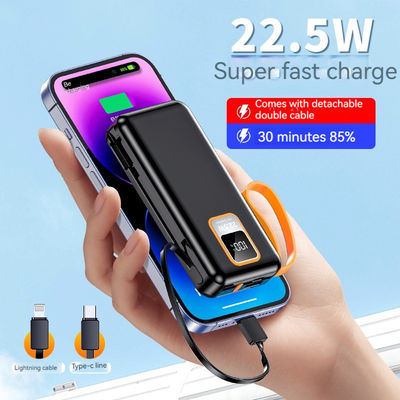 屋外用 10000mAh TCポート ミニ 22.5W ケーブルと実容量付き 急速充電電池