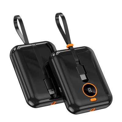 タイプC出力インターフェイス 携帯型 10000mAh パワーバンク 屋外充電とデバイス